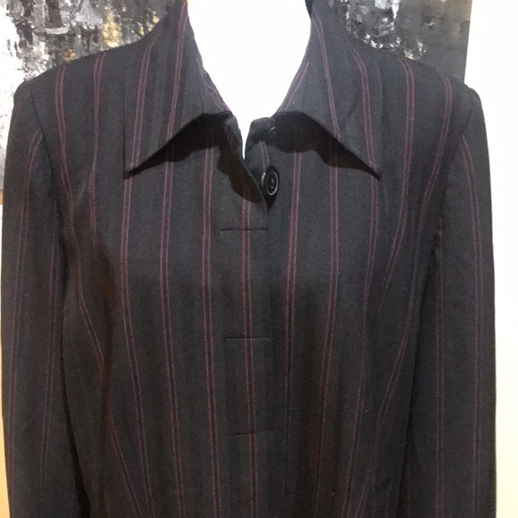 Lane Bryant Navy with Red Pin Stripes Hidden Button Front Blazer w/Pockets-18 - Picture 5 of 8